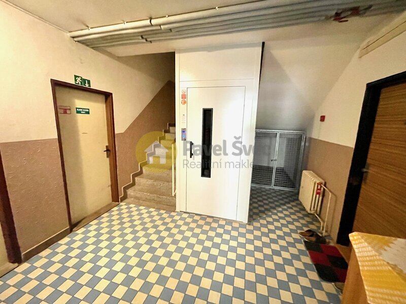 Pronájem 1+kk s lodžií a sklepem ve Strakonicích