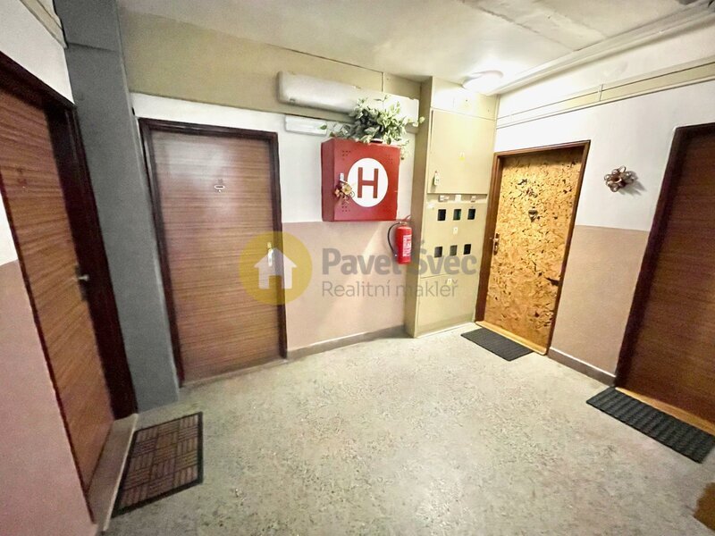 Pronájem 1+kk s lodžií a sklepem ve Strakonicích