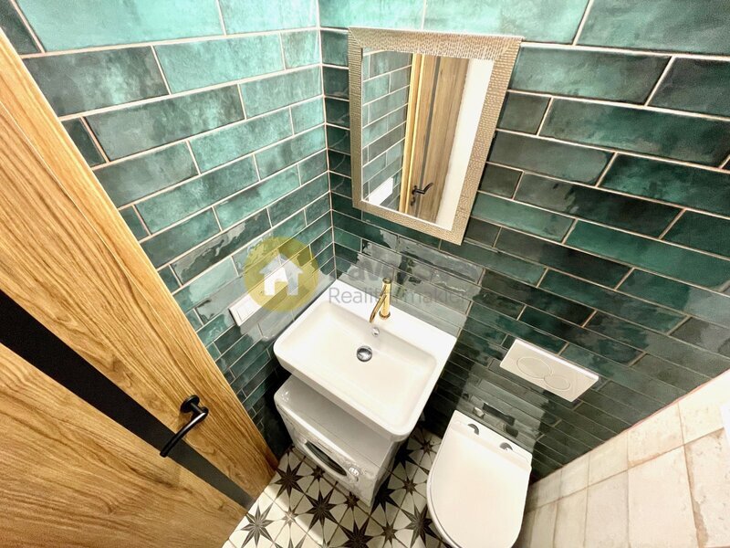 Pronájem 1+kk s lodžií a sklepem ve Strakonicích