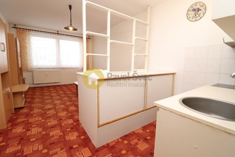 Pronájem garsonky 32 m2, ul. Kosmonautů, Strakonice