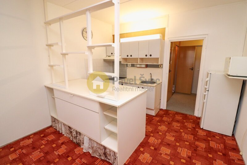 Pronájem garsonky 32 m2, ul. Kosmonautů, Strakonice