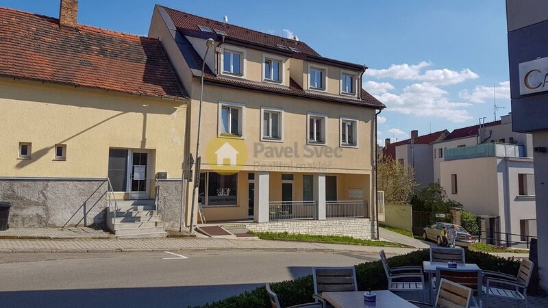 Pronájem atypického 3+kk, 86 m2, parkovací stání