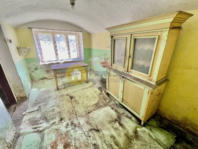 Prodej venkovského domu se zahradou, pozemky 598 m2, obec Kalenice