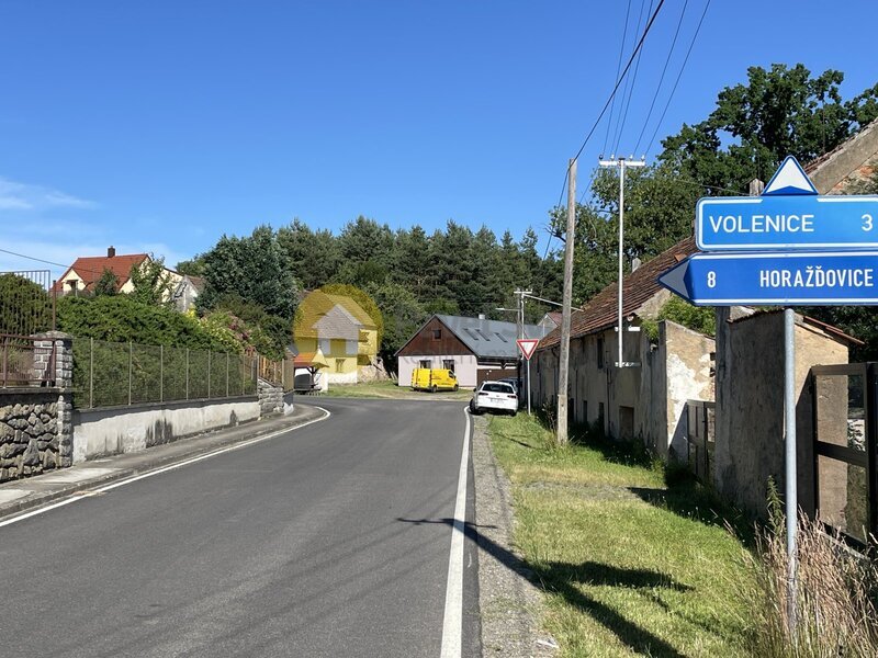 Prodej venkovského domu se zahradou, pozemky 598 m2, obec Kalenice