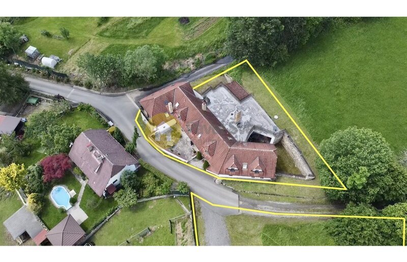 Prodej apartmánového domu na Šumavě - obec Hořejšice/Dřešín