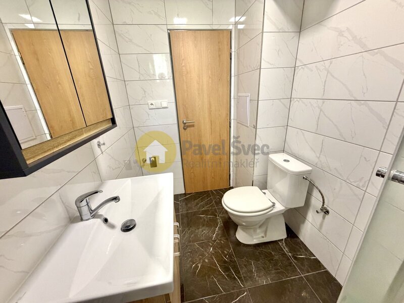 Pronájem 3+kk, 68 m2, lodžie/skep, ul. Polní v ČB