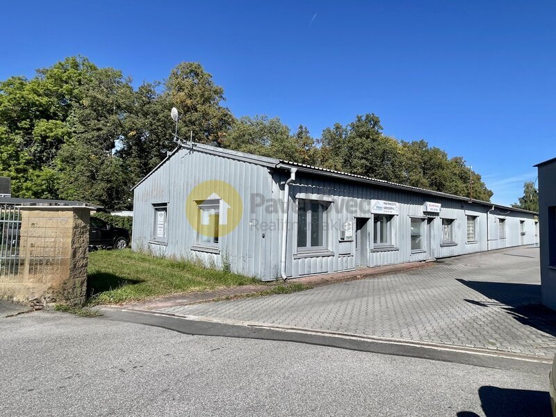 Pronájem kanceláře 15 m2 a skladu 17 m2, ul. Pekárenská - Č. Budějovice