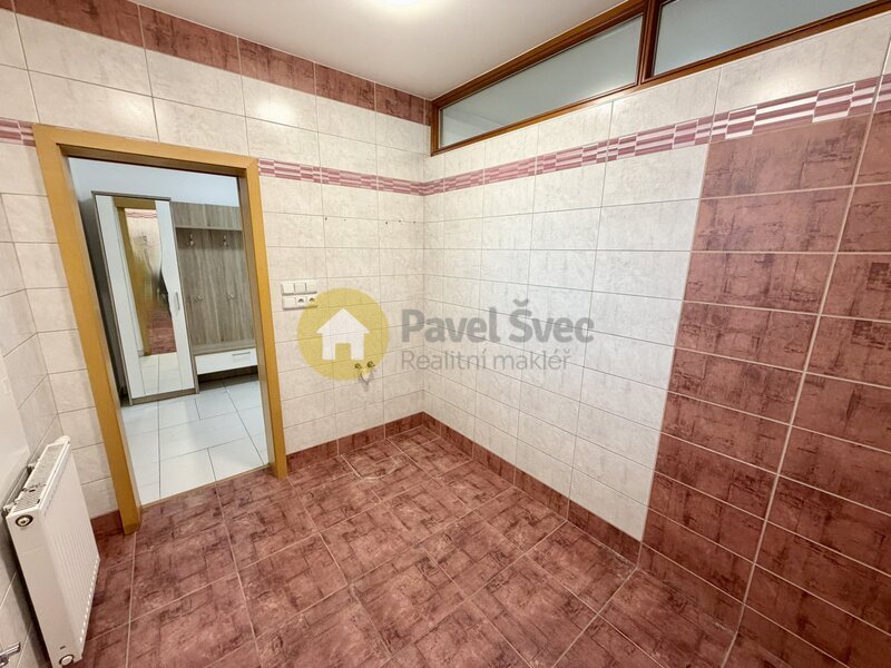 Pronájem bytu 2+kk, 72 m2, ul. Na Sadech - Č. Budějovice