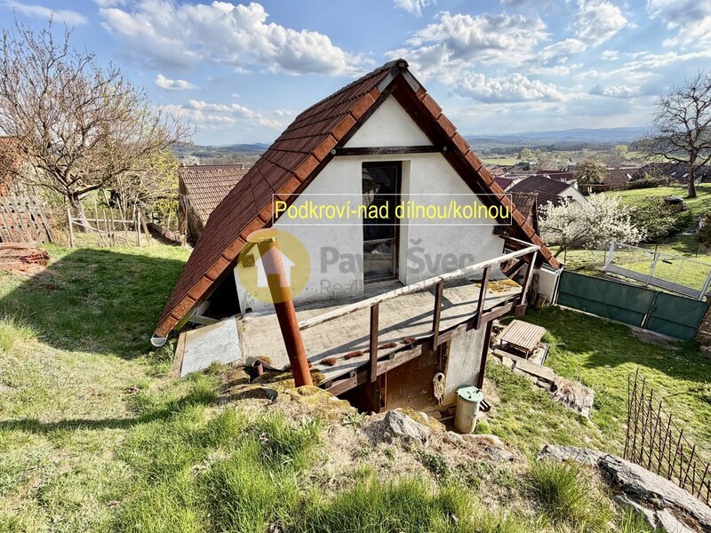 Prodej chalupy se zahradou, stodolou, dílnou, skladem, pozemky 1197 m2. Zadní Zborovice.