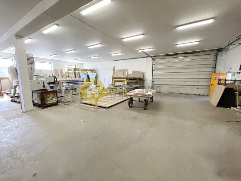 Prodej pozemků 12.025 m2 - areál výroby/skladování - Strakonice.