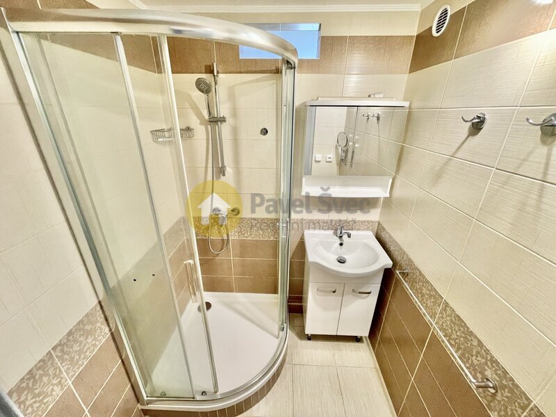 Prodej bytu 3+1, 78 m2, lodžie/sklep, obec Miloňovice, okr. Strakonice