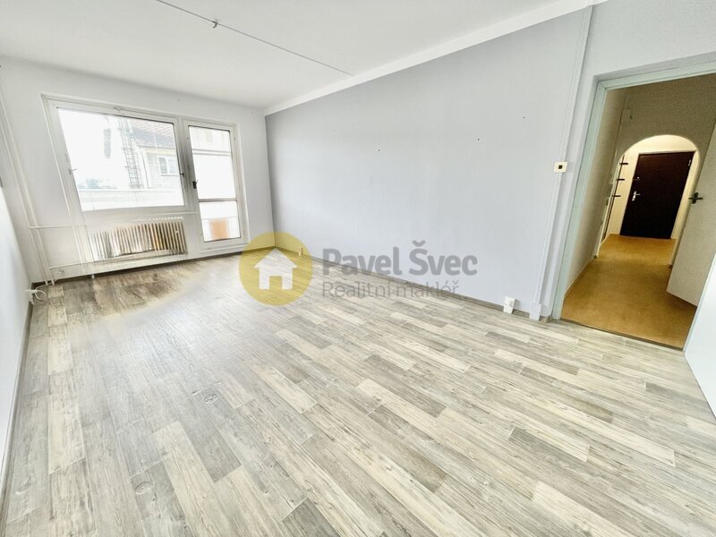 Prodej bytu 3+1, 78 m2, lodžie/sklep, obec Miloňovice, okr. Strakonice
