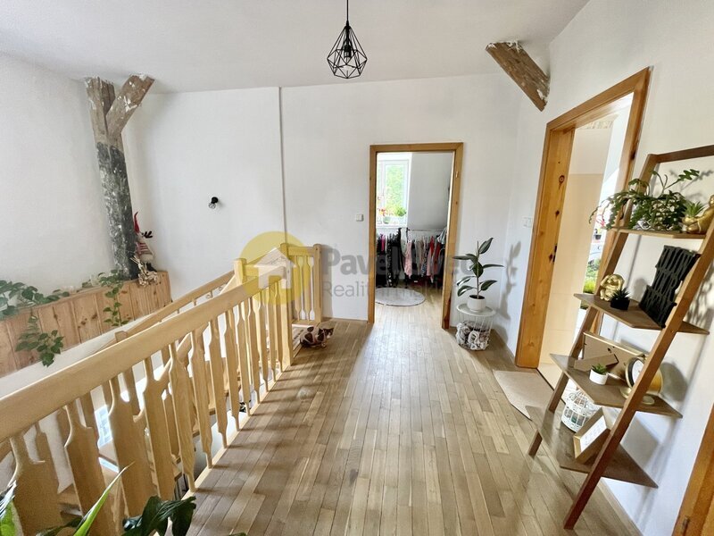 Pronájem části domu - 3+kk, 140 m2, terasa, polosamota - Radomyšl