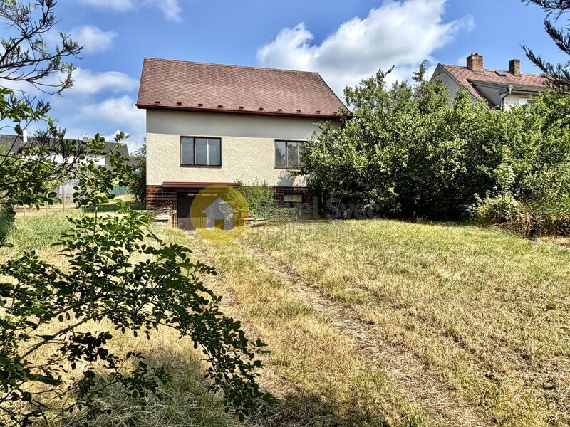 Stavba rodinného domu s pozemky 1.119 m2 - Radomyšl, okr. Strakonice