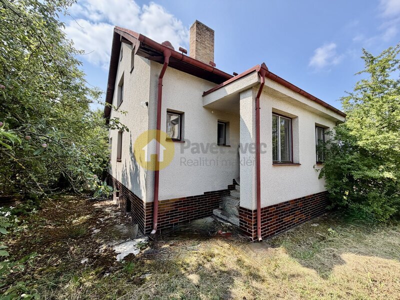 Stavba rodinného domu s pozemky 1.119 m2 - Radomyšl, okr. Strakonice
