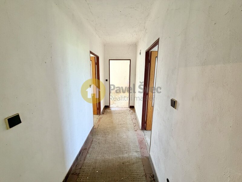 Stavba rodinného domu s pozemky 1.119 m2 - Radomyšl, okr. Strakonice