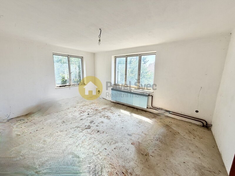 Stavba rodinného domu s pozemky 1.119 m2 - Radomyšl, okr. Strakonice