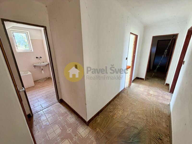 Stavba rodinného domu s pozemky 1.119 m2 - Radomyšl, okr. Strakonice