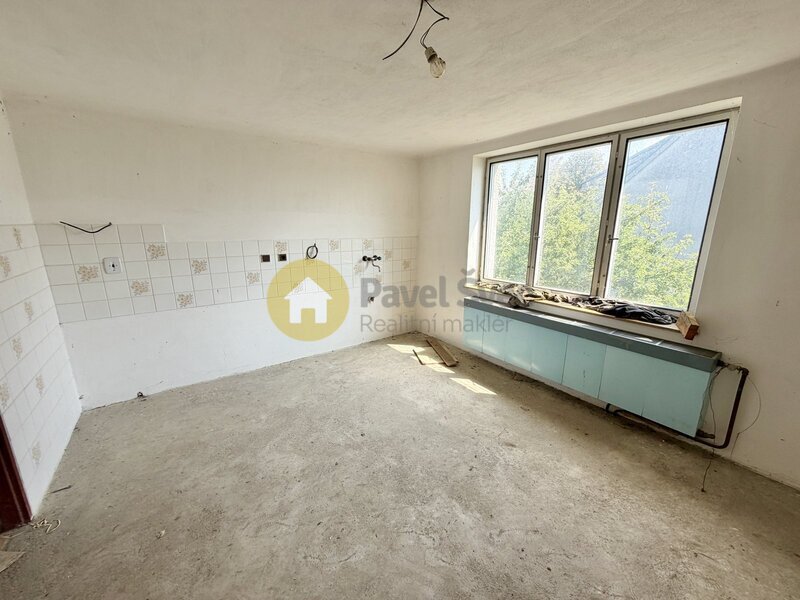 Stavba rodinného domu s pozemky 1.119 m2 - Radomyšl, okr. Strakonice