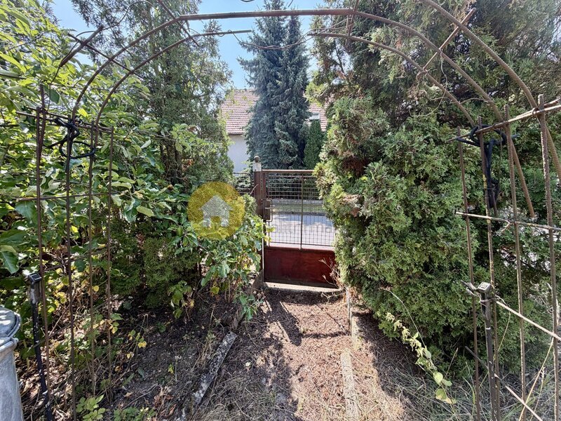 Stavba rodinného domu s pozemky 1.119 m2 - Radomyšl, okr. Strakonice
