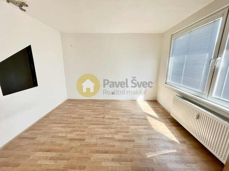 Pronájem bytu 1+1, 42 m2, Povážská-Strakonice