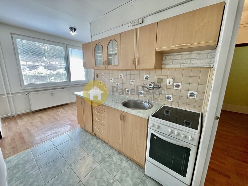 Pronájem bytu 1+1, 42 m2, Povážská-Strakonice