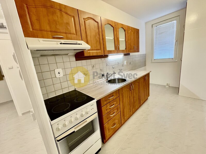 Pronájem pěkného 2+1 s balkonem, 52 m2 ul. Dr. Jiřího Fifky, Strakonice