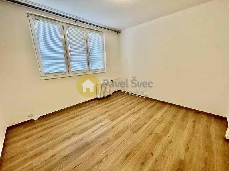 Pronájem pěkného 2+1 s balkonem, 52 m2 ul. Dr. Jiřího Fifky, Strakonice