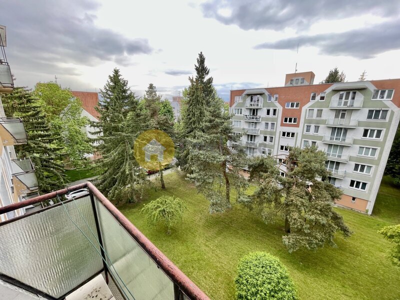 Pronájem pěkného 2+1 s balkonem, 52 m2 ul. Dr. Jiřího Fifky, Strakonice