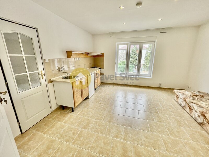 Pronájem 1+kk, 22 m2, Strakonice