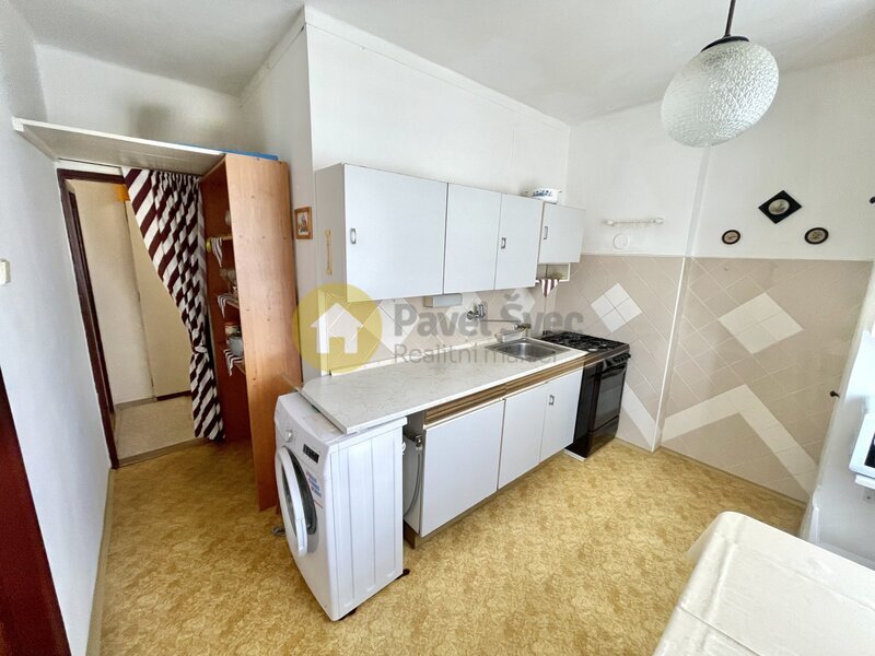 Prodej bytu 2+1, 50 m2, ve zděném domě, Horažďovice