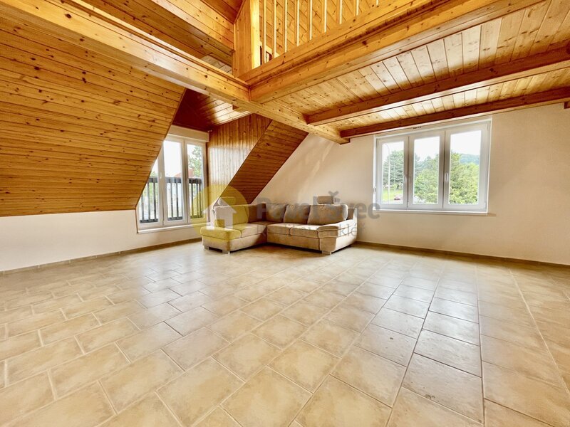 Pronájem mezonetu 1+kk, 61 m2, balkon, komora, Strakonice