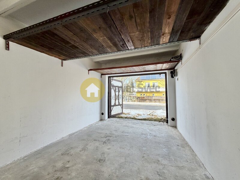 Pronájem krajní řadové garáže, Strakonice - Písecká