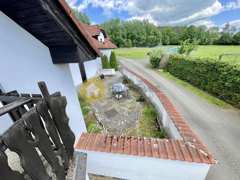 Prodej prostorného domu na Šumavě - obec Hořejšice/Dřešín