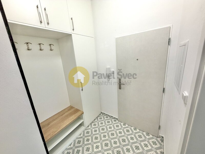 Pronájem bytu 2+kk, 60 m2, centrum města Strakonic