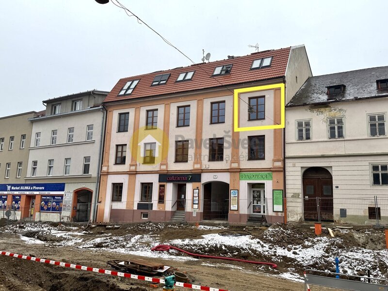 Pronájem bytu 2+kk, 60 m2, centrum města Strakonic