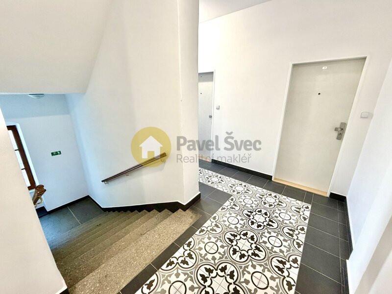 Pronájem bytu 1+kk, 21 m2, centrum města Strakonic