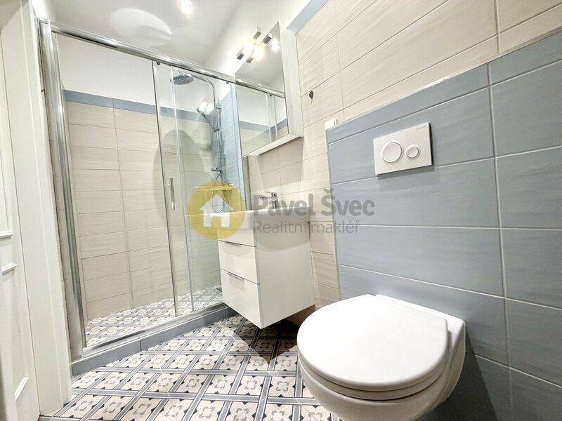 Pronájem bytu 1+kk, 21 m2, centrum města Strakonic