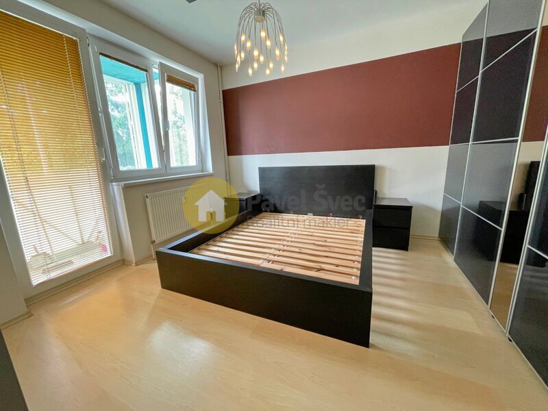 Pronájem bytu 2+1, 52 m2, lodžie, sklep, Horažďovice