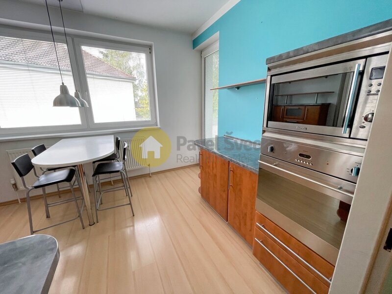 Pronájem bytu 2+1, 52 m2, lodžie, sklep, Horažďovice