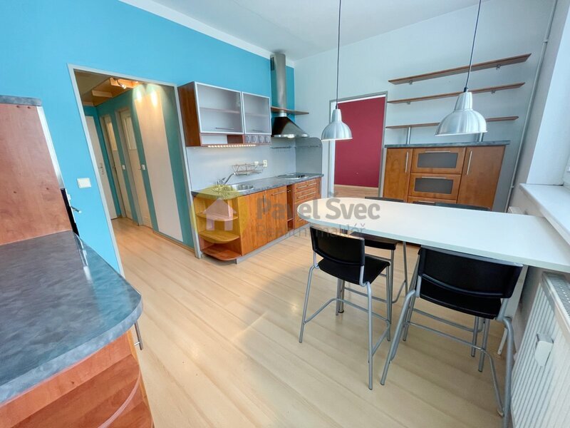 Pronájem bytu 2+1, 52 m2, lodžie, sklep, Horažďovice