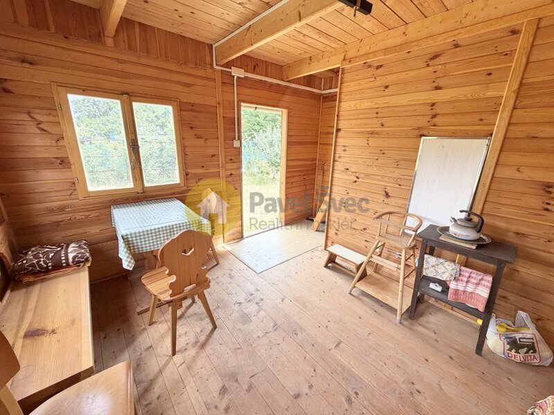Prodej rekreační chaty s pozemky 406 m2, Strakonice-Řepice