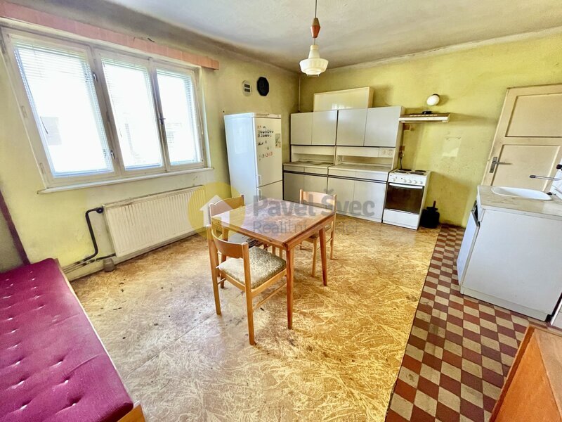 Prodej rodinného domu na pozemku 890 m2 v obci Radomyšl, okr. Strakonice