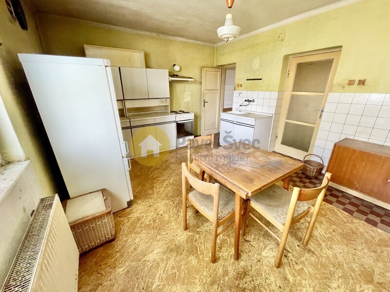 Prodej rodinného domu na pozemku 890 m2 v obci Radomyšl, okr. Strakonice