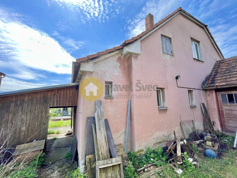 Prodej rodinného domu na pozemku 890 m2 v obci Radomyšl, okr. Strakonice