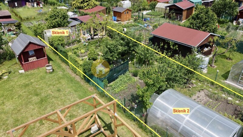 Prodej zahrádky s chatkou na vlastním pozemku 220 m2, Strakonice - lokalita Barvínkov