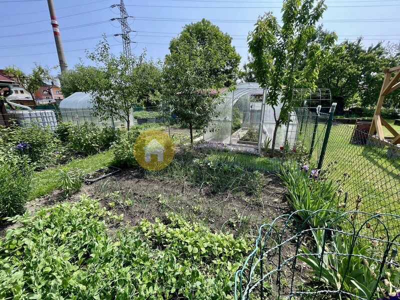 Prodej zahrádky s chatkou na vlastním pozemku 220 m2, Strakonice - lokalita Barvínkov