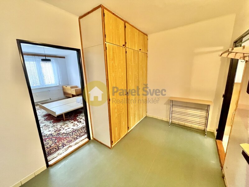 Pronájem bytu 2+1, 62 m2, lodžie, sklep, ul. Bezděkovská, Strakonice