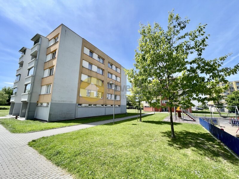 Pronájem bytu 3+1, 78 m2, balkon/sklep, Strakonice