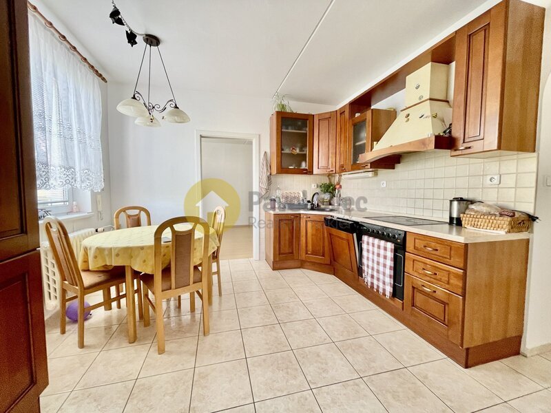 Pronájem bytu 3+1, 78 m2, balkon/sklep, Strakonice